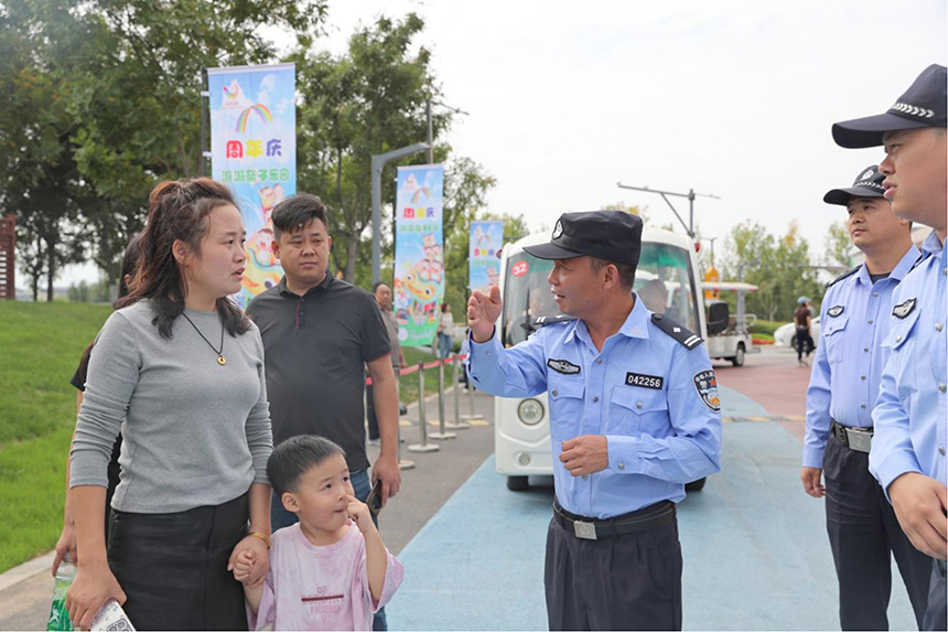 雄安公安：以主动警务筑牢平安防线 用靠前服务守护万家团圆