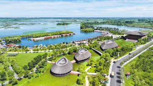 2025年7月29日，无人机航拍的白洋淀旅游码头。（本报资料片）本报记者 李东宇摄