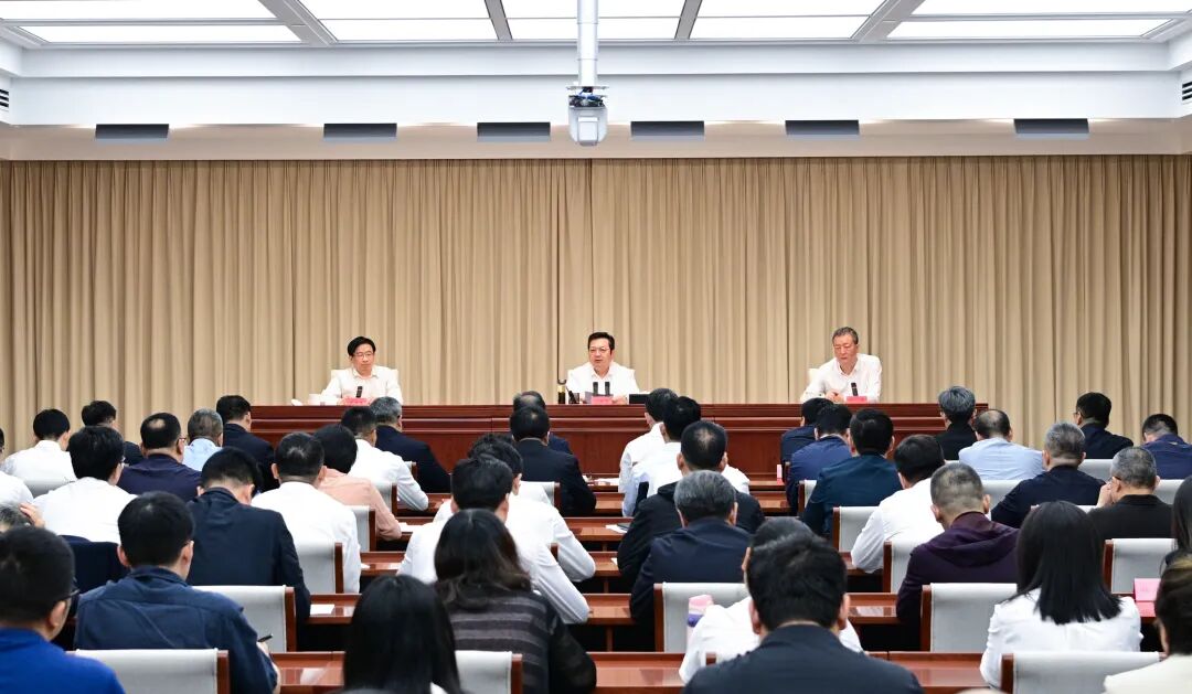 雄安新区党工委巡察工作会议暨第七轮巡察动员部署会召开。王伟倩摄