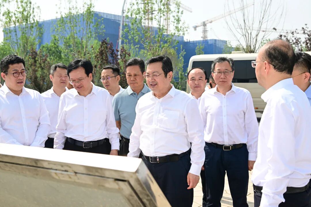张国华调研雄安新区科技创新与产业发展、重点项目建设和安全生产工作。王伟倩摄