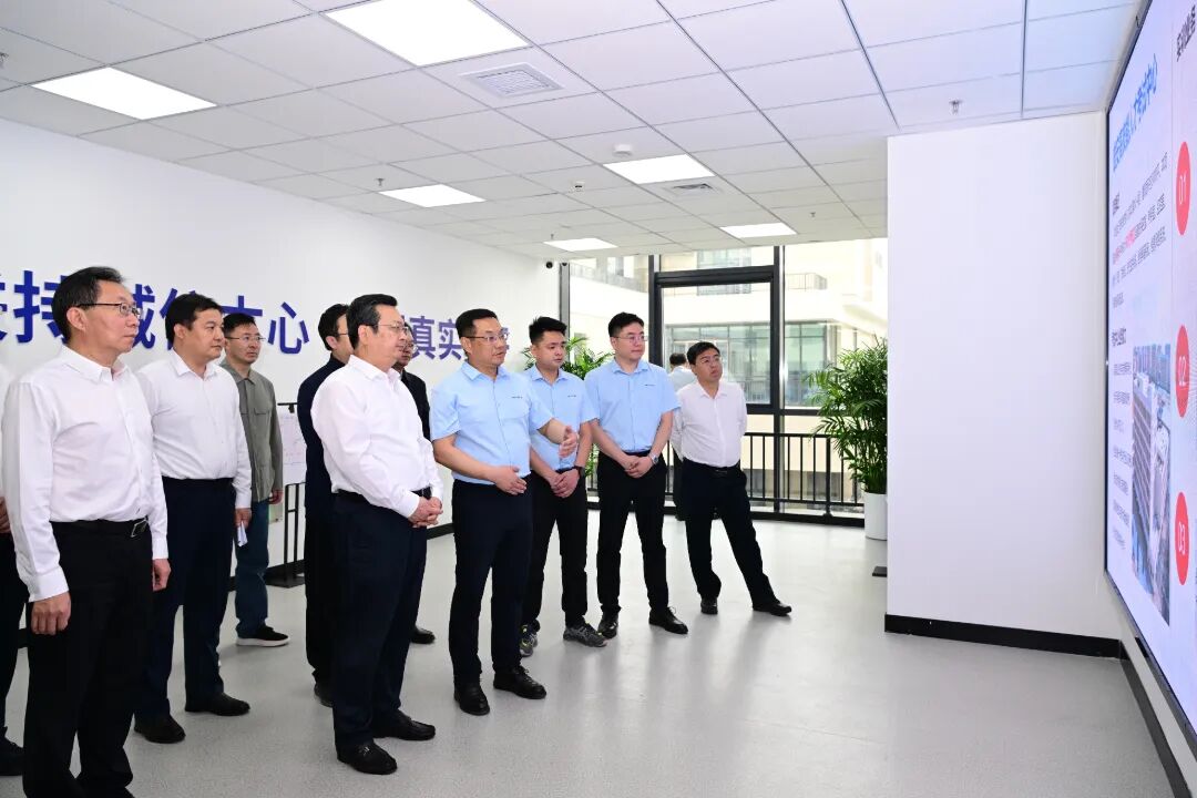 张国华调研雄安新区服务外包发展情况、重点项目建设和安全生产工作。王伟倩摄