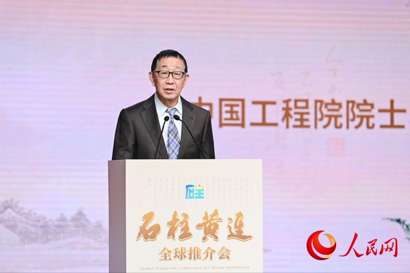 中国工程院院士、中国医学科学院药物研究院院长蒋建东。人民网 邹乐摄